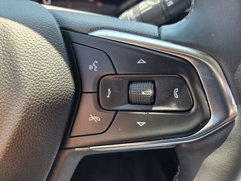 Certified 2024 Chevrolet Trax ACTIV FWD image 28