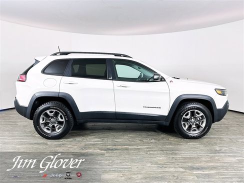 Used 2019 Jeep Cherokee Trailhawk w/ Trailer Tow Group image 8
