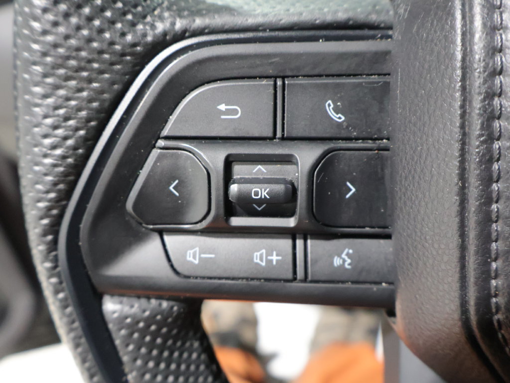 Used 2025 Toyota Sequoia TRD Pro AWD/4WD image 33