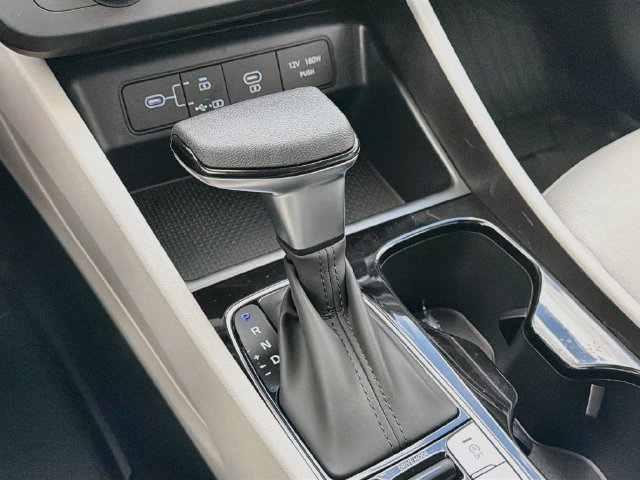 New 2026 Hyundai Tucson SE FWD image 16