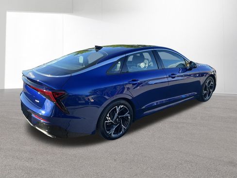 Certified 2025 Kia K5 GT-Line w/ GT-Line Premium Package AWD/4WD image 3