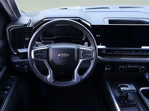 Used 2023 Chevrolet Silverado 1500 RST w/ Z71 Off-Road Package image 12