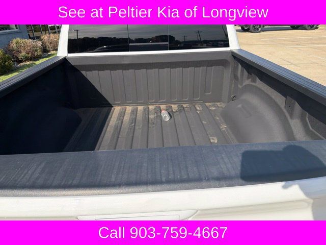 Used 2024 RAM 1500 Laramie AWD/4WD image 7