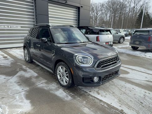 Used 2018 MINI Cooper Countryman S image 2