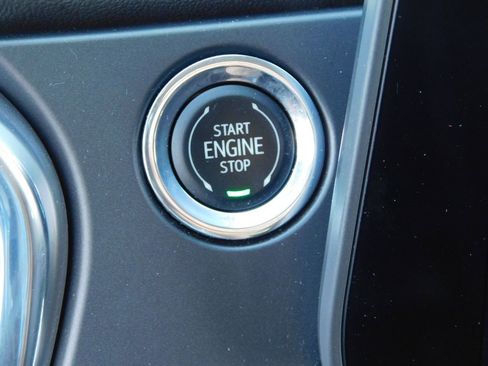 Used 2024 Chevrolet Blazer LT w/ Convenience Package FWD image 32