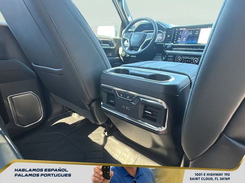 New 2026 Chevrolet Silverado 1500 High Country w/ High Country Premium Package AWD/4WD image 32