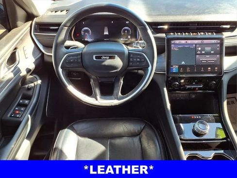 Used 2022 Jeep Grand Cherokee L Limited image 6