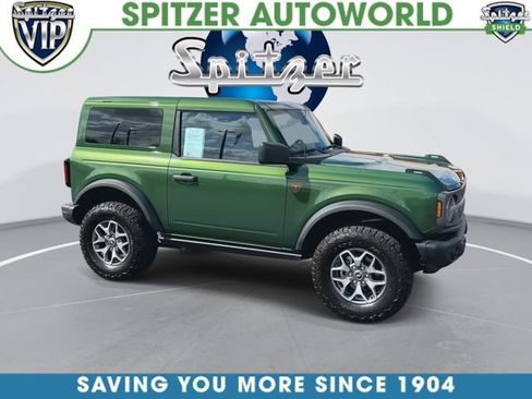 Used 2025 Ford Bronco Badlands AWD/4WD image 2