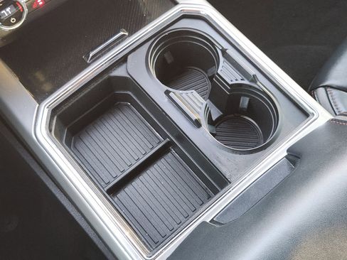 Used 2022 Ford F250 Platinum w/ FX4 Off-Road Package image 23