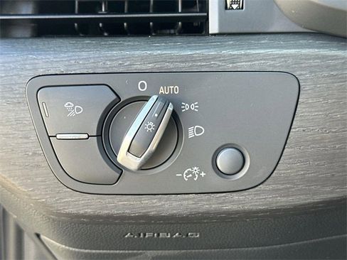 Used 2020 Audi A4 2.0T Premium w/ Convenience Package image 16