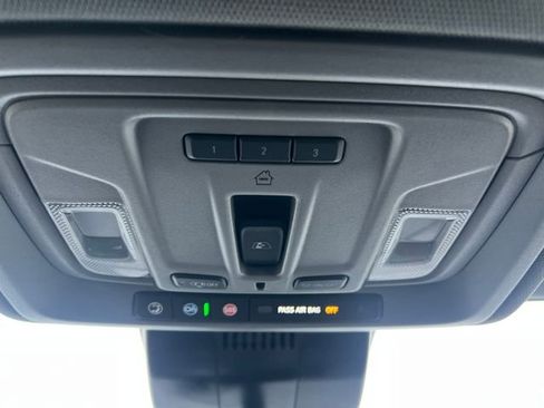 Certified 2025 Chevrolet Silverado 1500 LTZ w/ Technology Package image 35