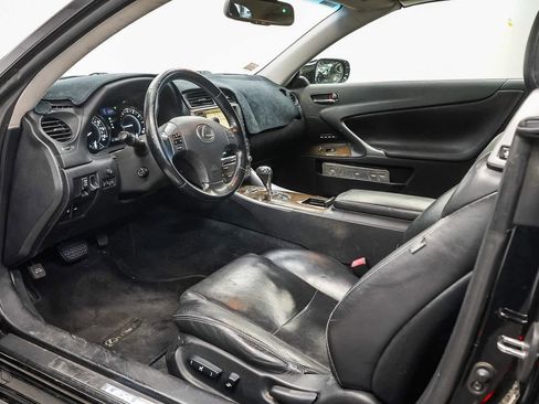 Used 2010 Lexus IS 250C image 17