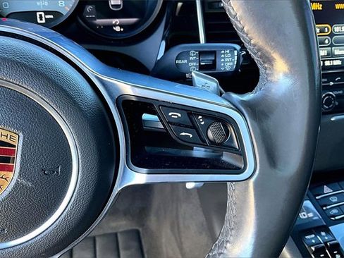 Used 2016 Porsche Macan S image 21