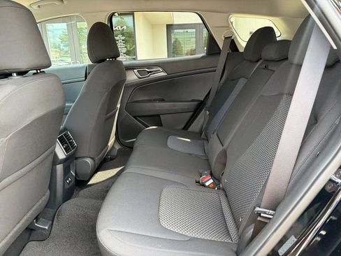 New 2026 Kia Sportage LX AWD/4WD image 18