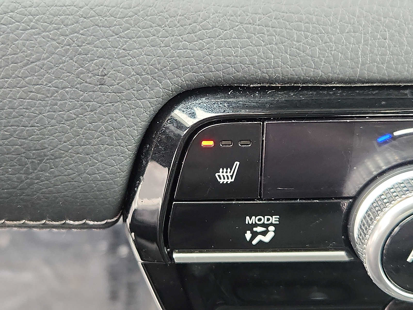Certified 2023 Honda Pilot Touring image 24
