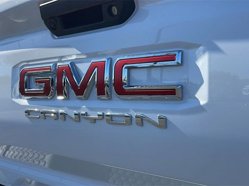 New 2025 GMC Canyon Elevation w/ Convenience Package image 29