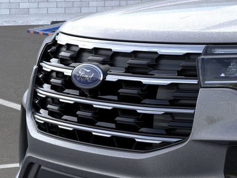 New 2026 Ford Explorer Active RWD image 16