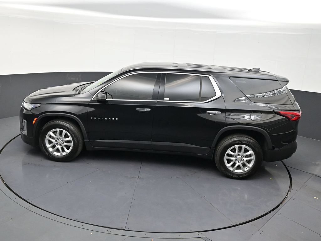 Used 2024 Chevrolet Traverse LS FWD image 10