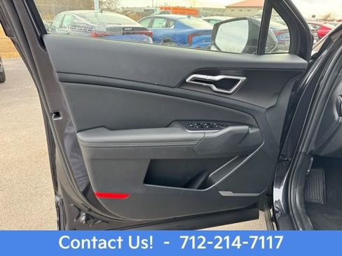 New 2026 Kia Sportage EX image 17