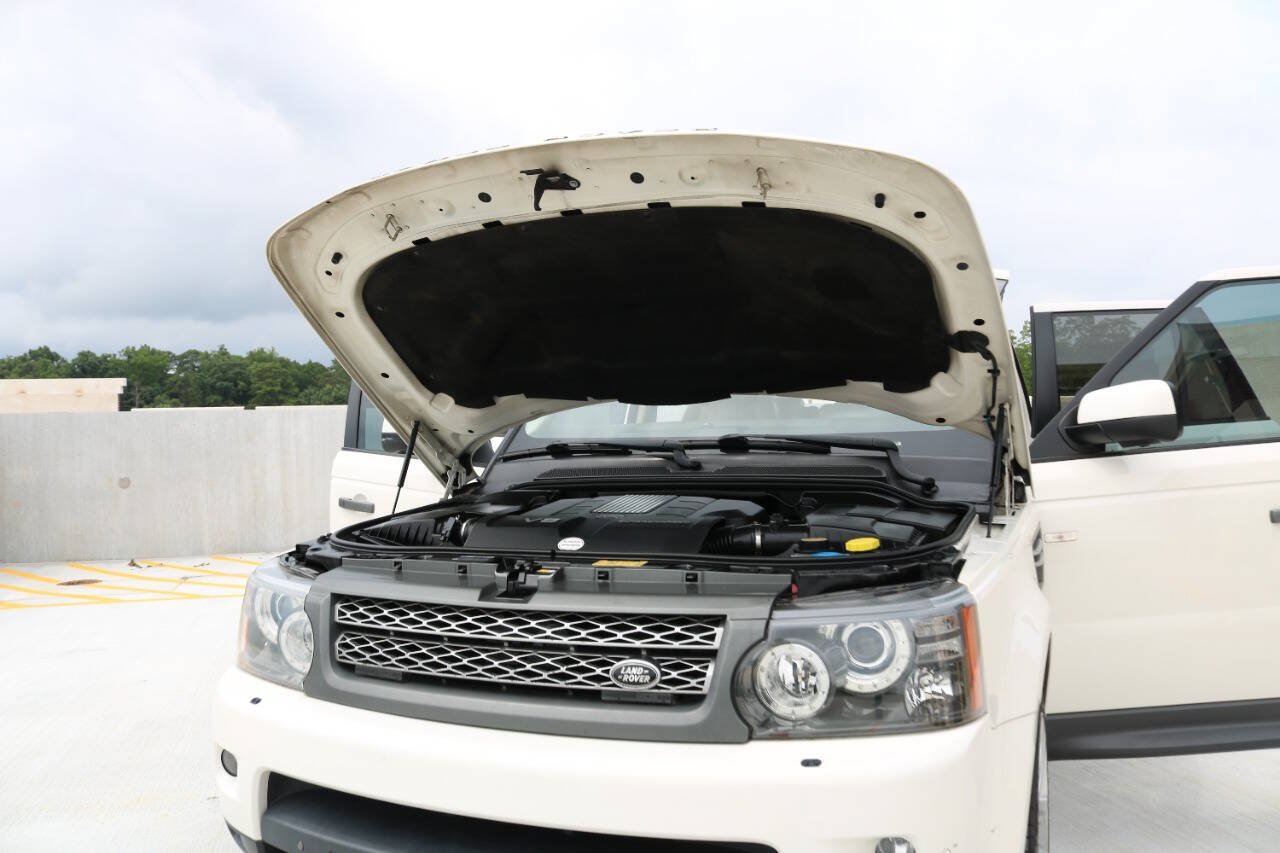 Used 2010 Land Rover Range Rover Sport Supercharged AWD/4WD image 89