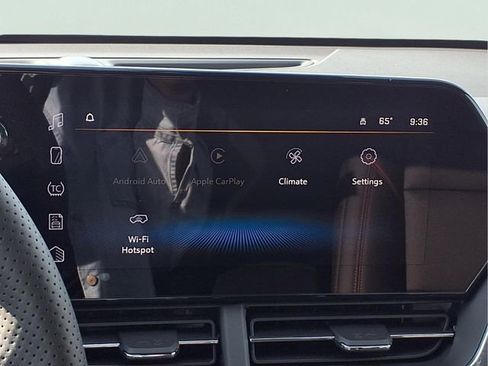 New 2026 Chevrolet Trax RS w/ Sunroof Package image 5