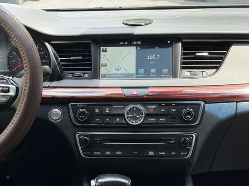Used 2017 Kia Cadenza Technology FWD image 15