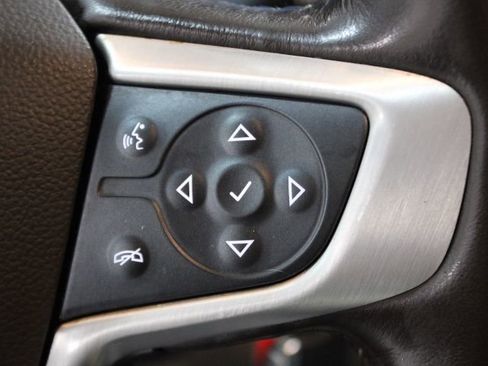 Used 2020 GMC Canyon SLT w/ Driver Alert Package image 35