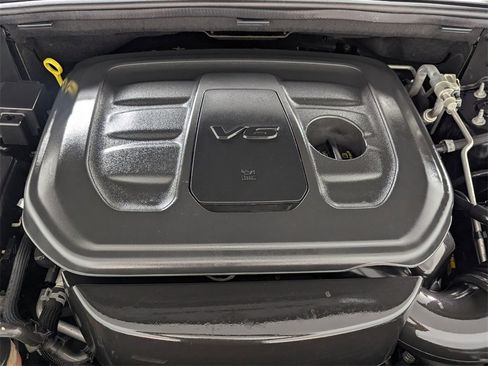 Used 2019 Jeep Grand Cherokee Laredo image 10