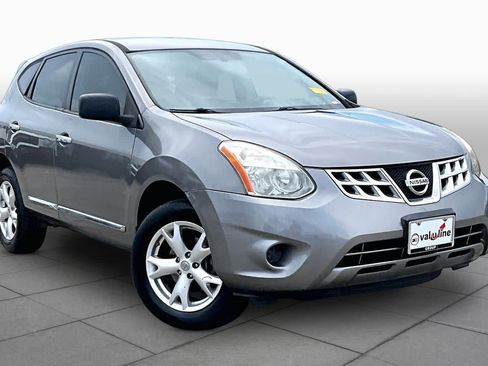 Used 2012 Nissan Rogue S FWD image 2