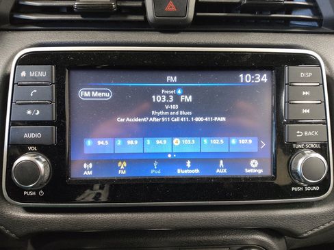 Used 2024 Nissan Versa S w/ Trunk Package image 25