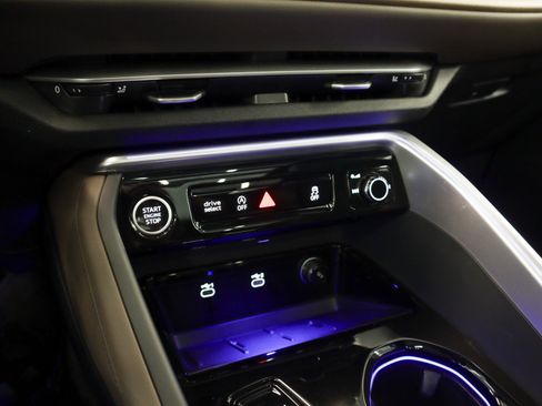 Certified 2025 Audi Q5 Premium Plus w/ Premium Plus image 20