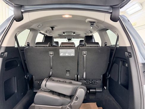 Used 2023 Honda Odyssey Elite image 33