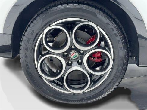 Used 2024 Alfa Romeo Tonale Ti w/ Active Assist Package image 53