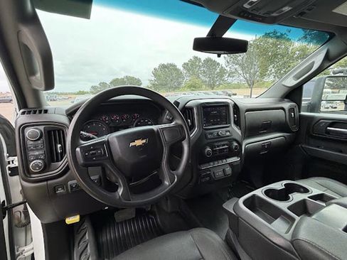 Used 2023 Chevrolet Silverado 2500 W/T w/ WT Fleet Convenience Package image 14