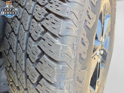 Certified 2021 Jeep Wrangler Unlimited Sahara AWD/4WD image 19