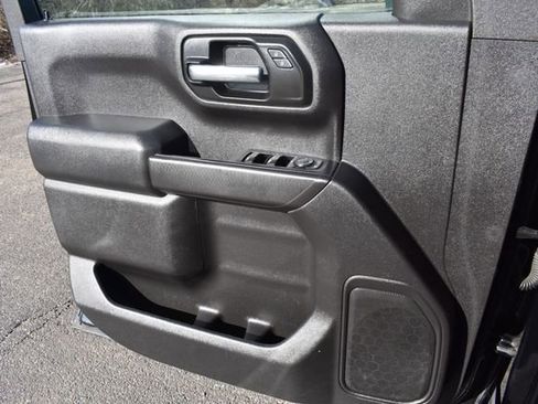 Certified 2020 Chevrolet Silverado 1500 Custom Trail Boss w/ Custom Convenience Package image 31