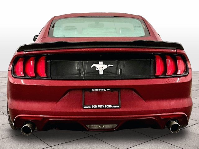 Used 2016 Ford Mustang Coupe RWD image 4