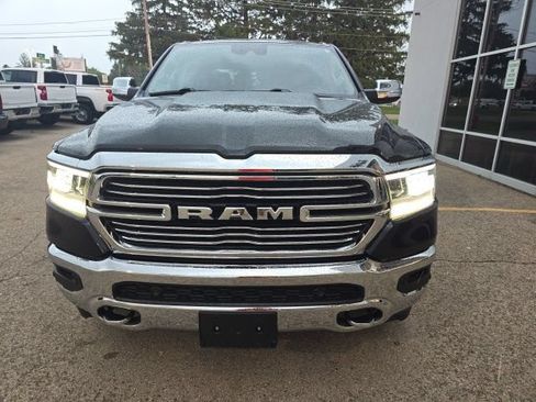 Used 2021 RAM 1500 Laramie AWD/4WD image 2