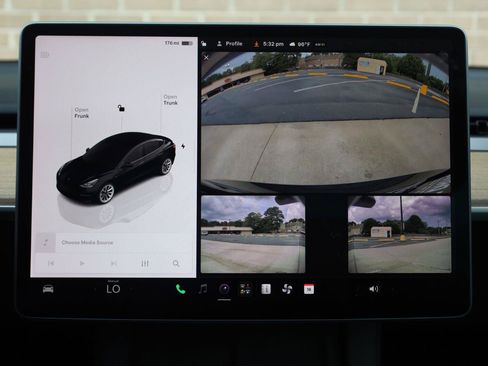 Used 2023 Tesla Model 3 Standard Range RWD image 37