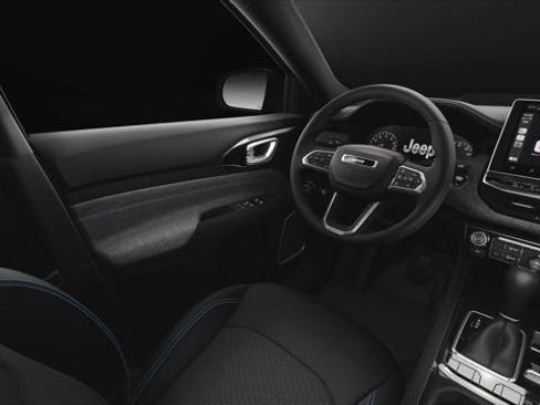 New 2026 Jeep Compass Latitude AWD/4WD image 20