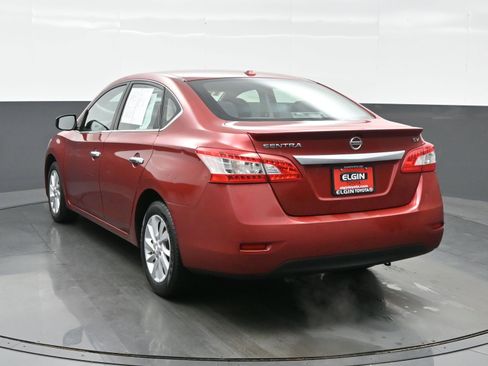 Used 2015 Nissan Sentra SV w/ Style Package image 4