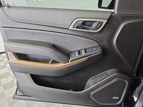 Used 2019 GMC Yukon Denali w/ Denali Ultimate Package RWD image 25