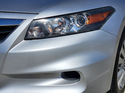 Used 2012 Honda Accord LX-S image 9