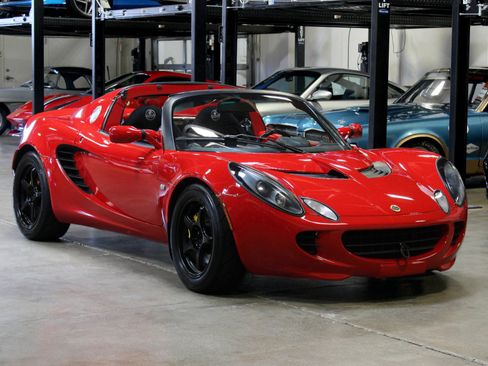 Used 2005 Lotus Elise image 1
