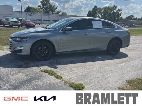 Used 2024 Chevrolet Malibu LS image 1