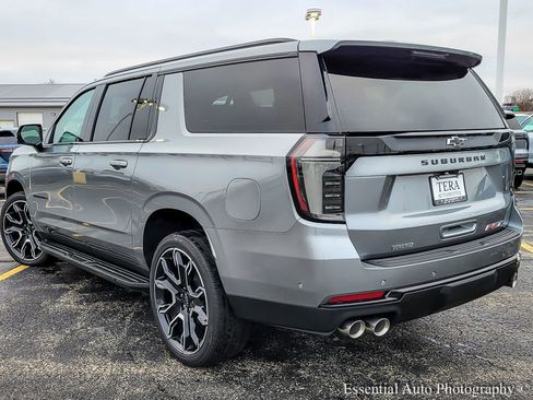 New 2026 Chevrolet Suburban RST w/ RST Capability Package image 7