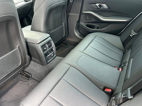 Used 2020 BMW 330i Sedan w/ Driving Assistance Package image 11