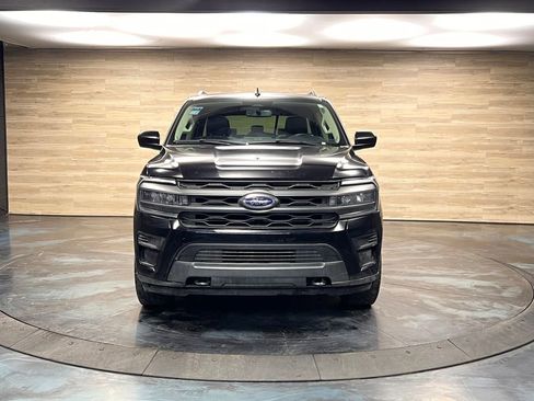 Used 2024 Ford Expedition Max XLT image 20