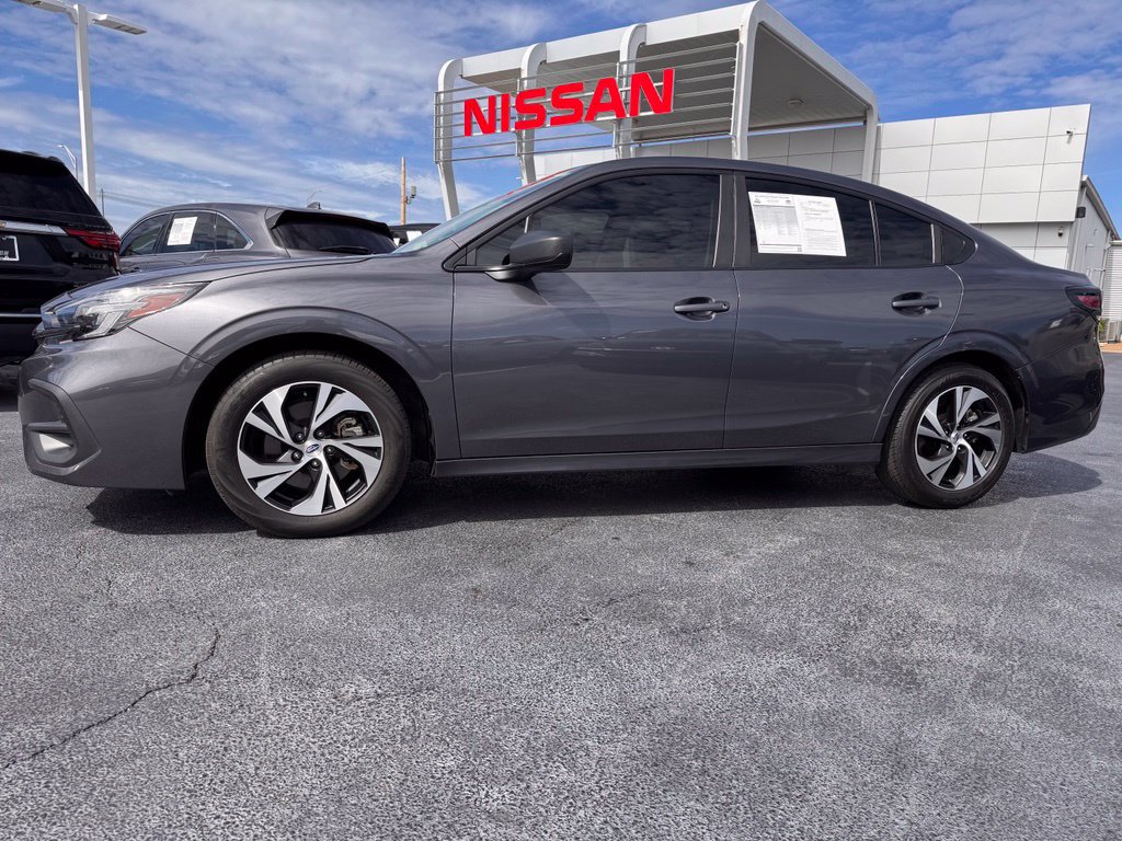 Used 2025 Subaru Legacy AWD/4WD image 2