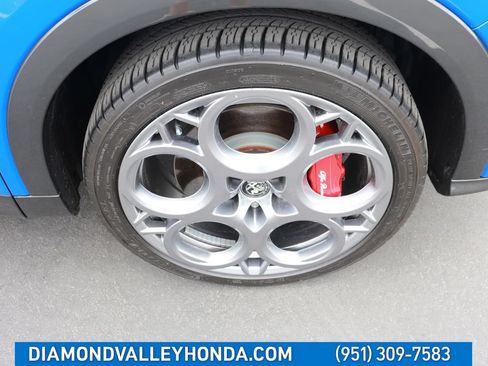Used 2024 Alfa Romeo Tonale Veloce AWD/4WD image 30
